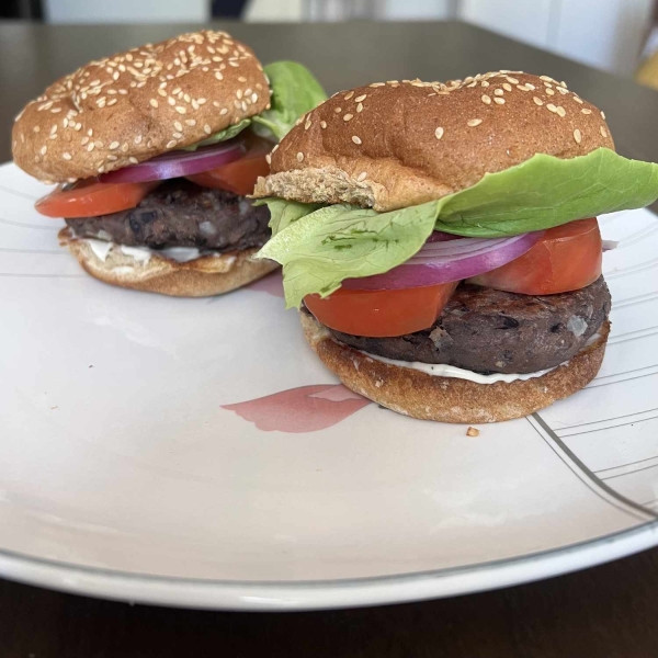 Vegan Black Bean Veggie Burgers Recipe