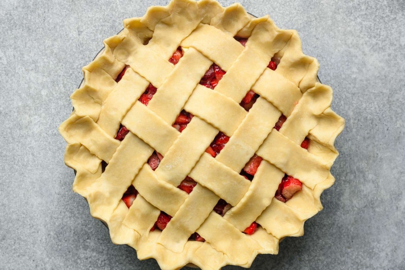 Strawberry Rhubarb Pie