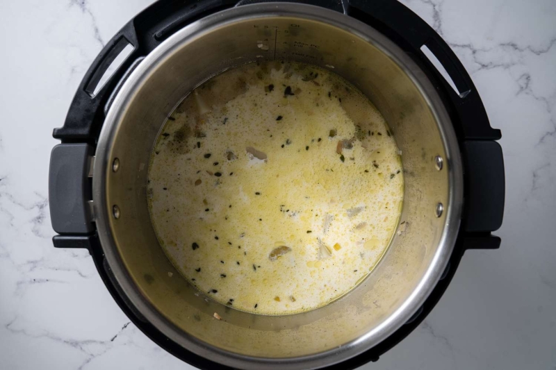 Instant Pot Clam Chowder Recipe