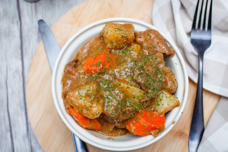 Old-Fashioned Slow Cooker Beef Stew Recipe