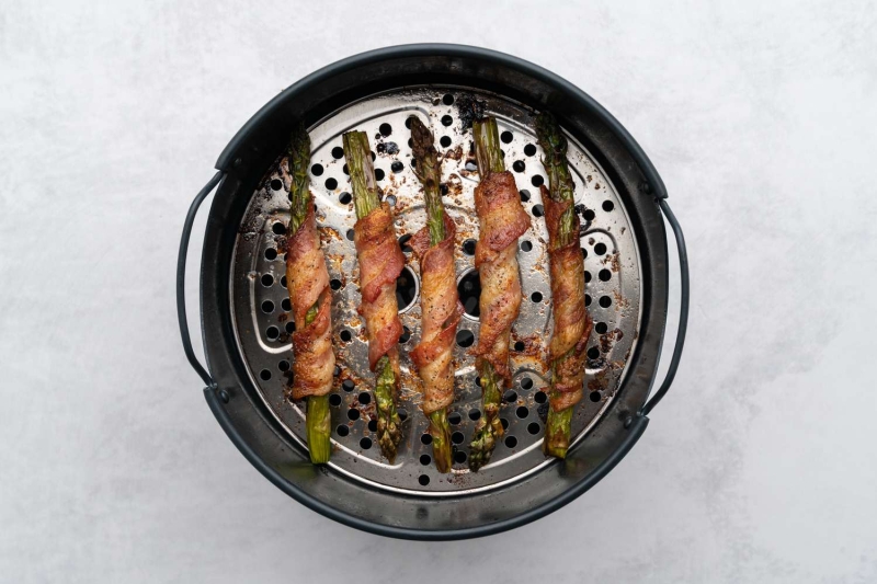 Air Fryer Bacon-Wrapped Asparagus