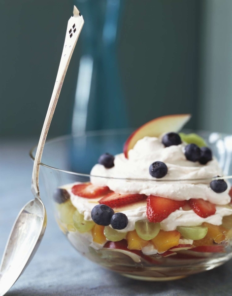 Fruit Salad with Vanilla Pudding