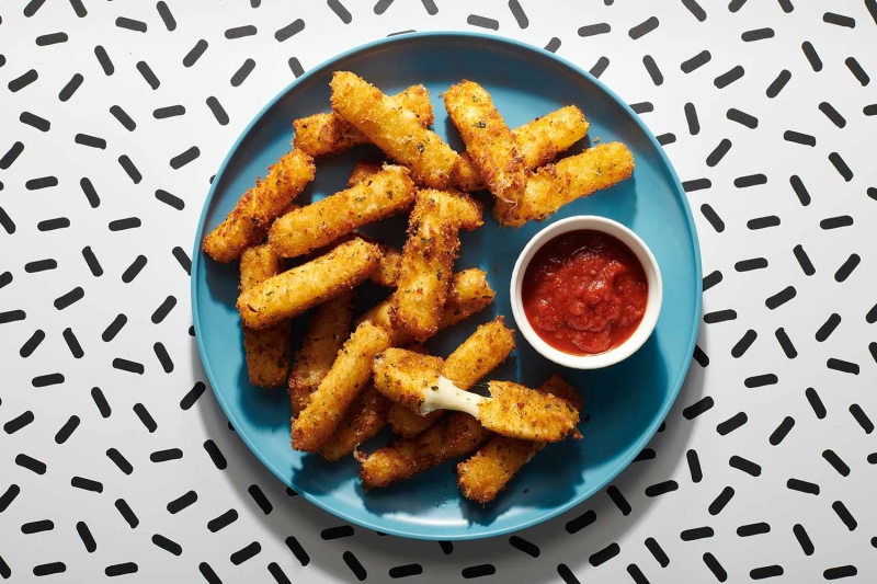 Homemade Mozzarella Sticks Recipe