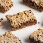 Peanut Butter Oatmeal Bars With Chocolate Chips