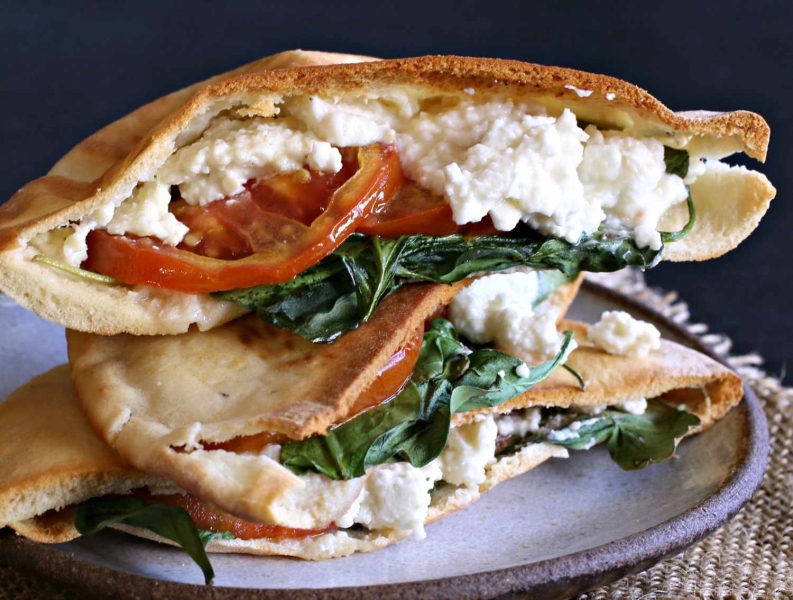 Pita Grilled Cheese With Spinach and Feta Recipe