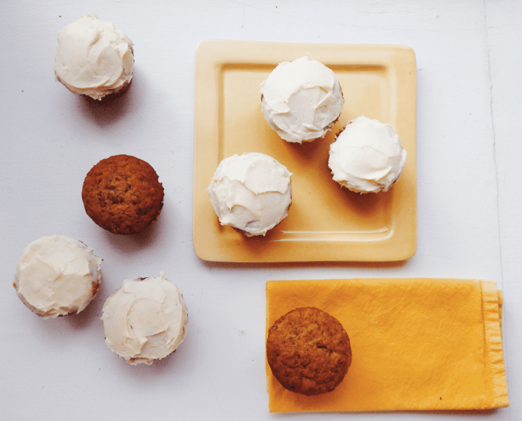 Banana Cupcakes With Cream Cheese Frosting