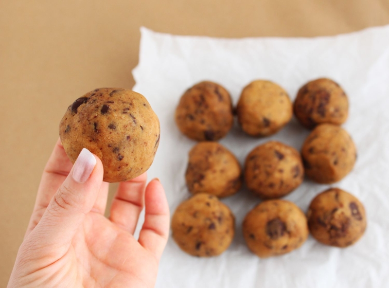 Super Quick and Easy Vegan Cake Mix Cookies