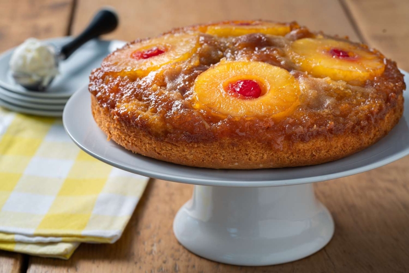 Easy Pineapple Upside-Down Cake