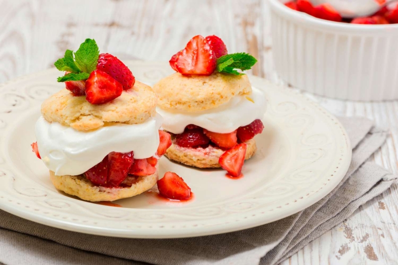 Easy Homemade Strawberry Shortcake