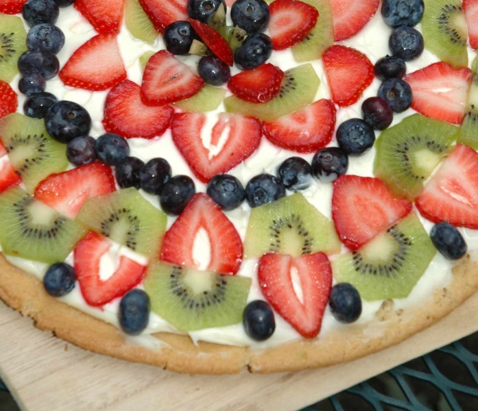 Sugar Cookie Fruit Pizza Recipe