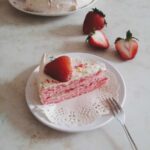 Strawberry-Pecan Cake