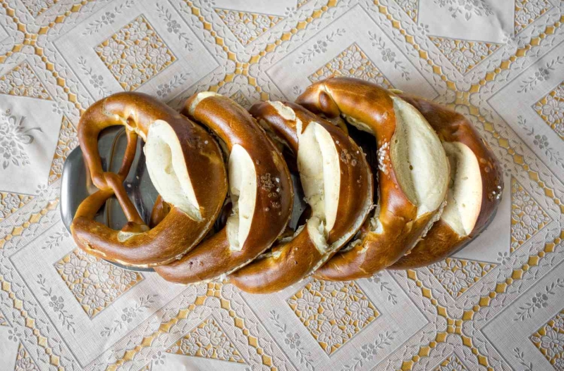 Soft Pretzels From the Bread Machine