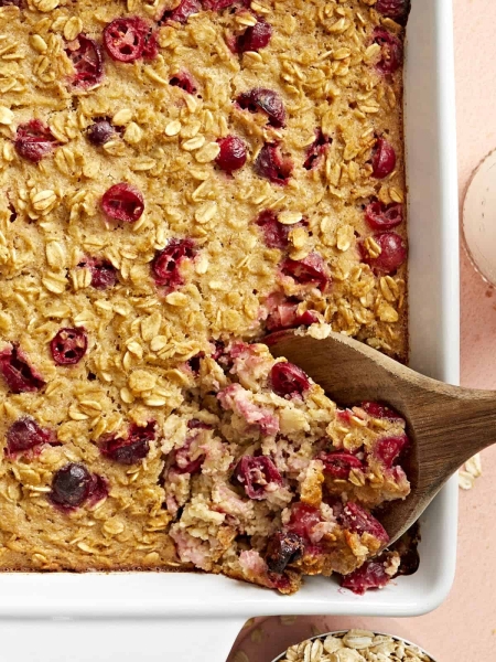 Apple Cranberry Baked Oatmeal