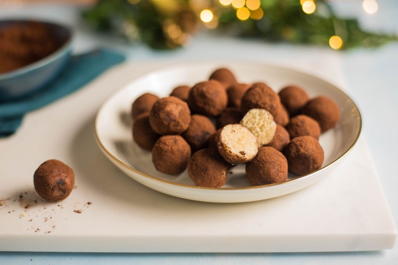 German Christmas Candy (Marzipankartoffeln)