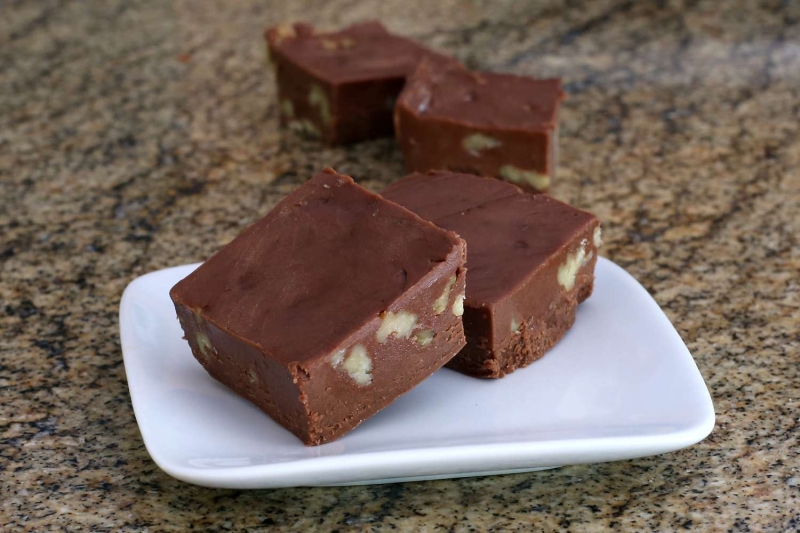 Chocolate Velveeta Fudge