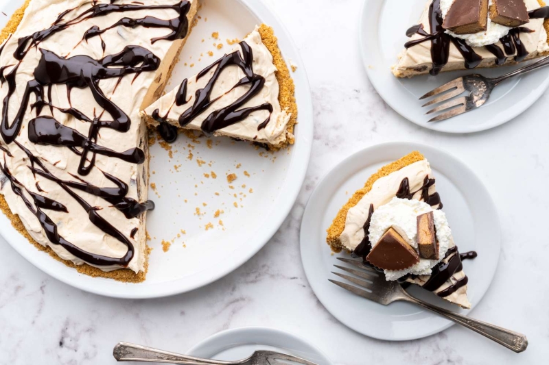 Frozen Peanut Butter Cup Pie