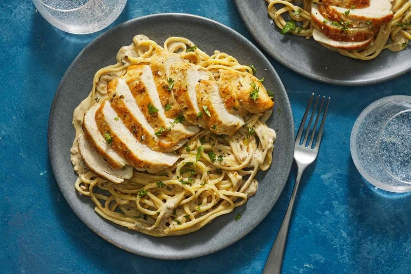 Creamy Chicken and Herb Pasta