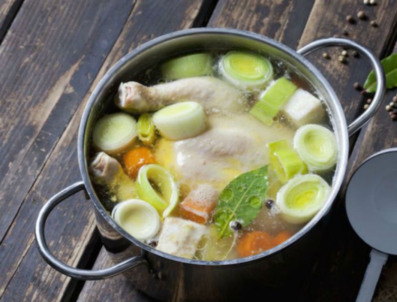 Homemade Chicken Broth