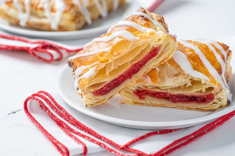 Raspberry Toaster Strudel Recipe