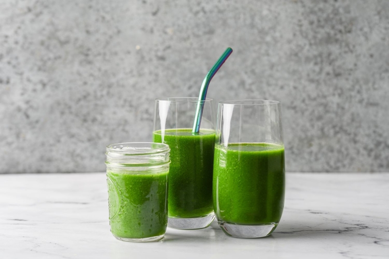 Apple Kiwi Superpower Green Smoothie