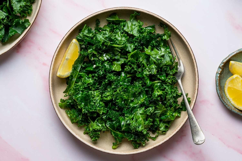 Raw Lemon Garlic Marinated Kale Salad