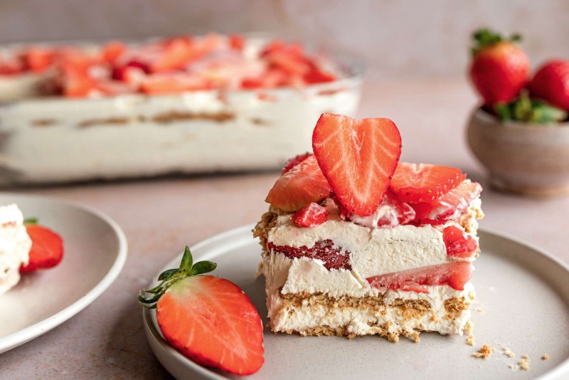 No-Bake Strawberry Icebox Cheesecake