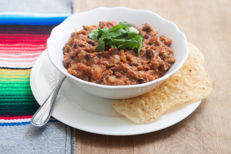 Easy Vegan Southwestern-Style Chili Recipe