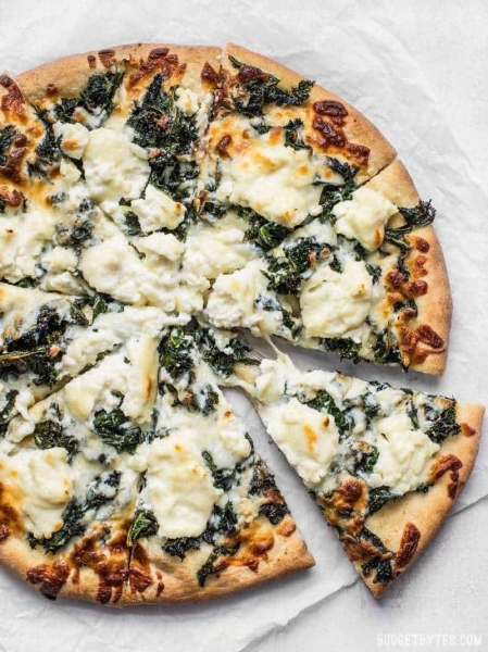 Garlicky Kale and Ricotta Pizza