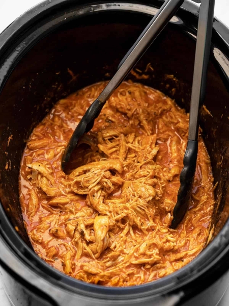 Slow Cooker Buffalo Chicken