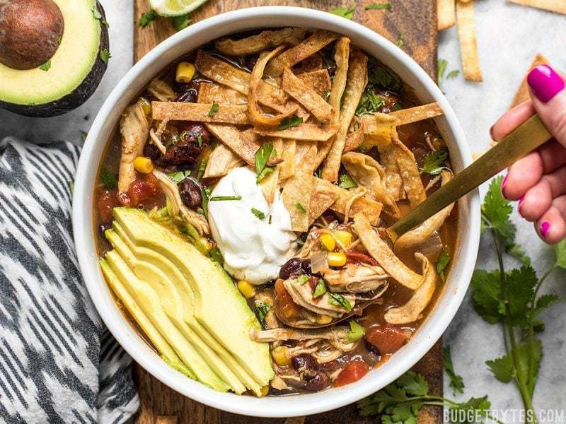 Slow Cooker Chicken Tortilla Soup