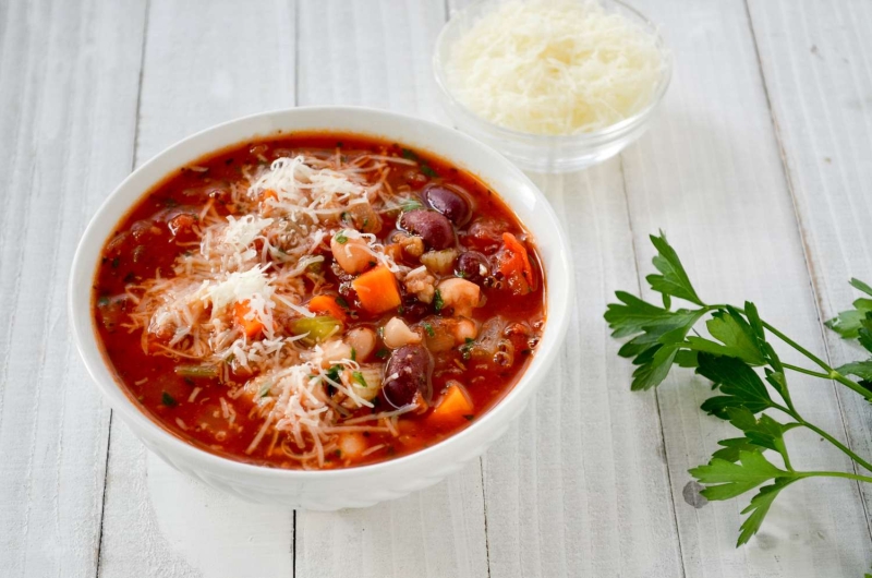 Copycat Olive Garden Pasta e Fagioli Recipe