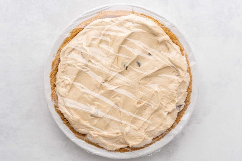 Frozen Peanut Butter Cup Pie