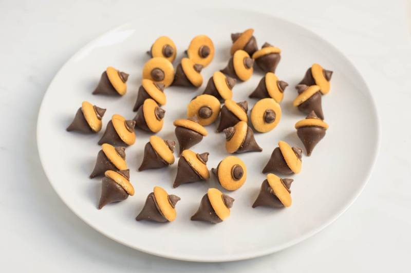 Candy Acorn Cookies Recipe