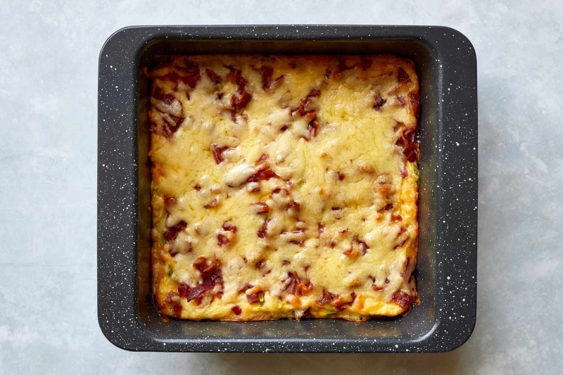 Make-Ahead Bacon and Egg Breakfast Casserole