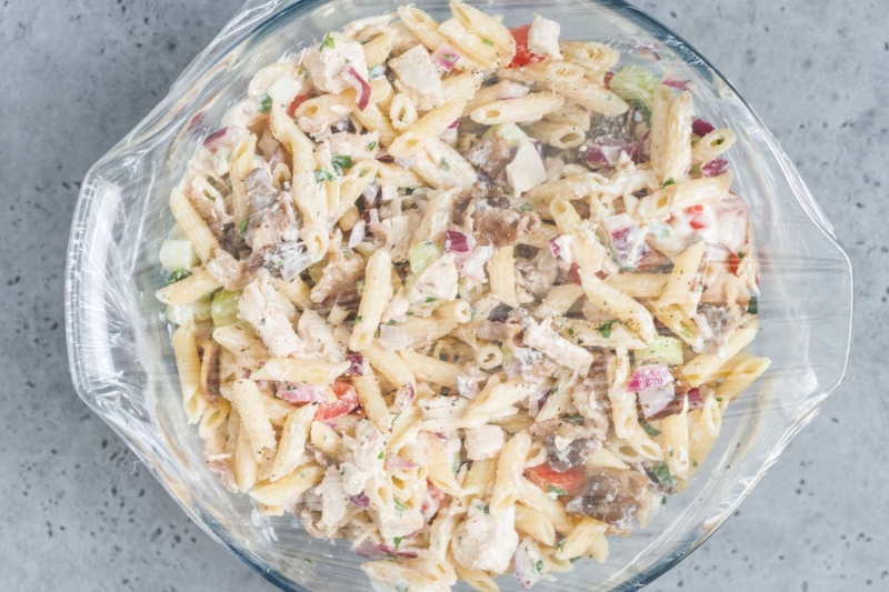 Pasta Salad With Chicken and Bacon