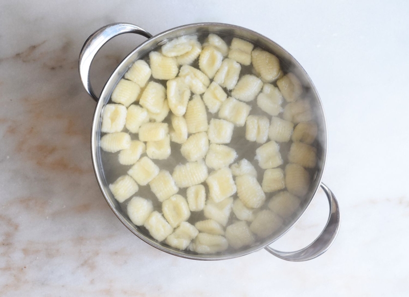 Vegan Gnocchi With Spinach Pesto Recipe