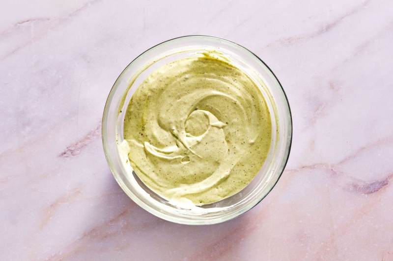 No-Churn Pistachio Ice Cream (5 Ingredients!)