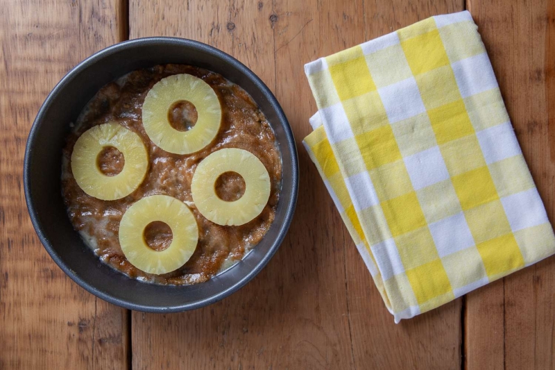 Easy Pineapple Upside-Down Cake