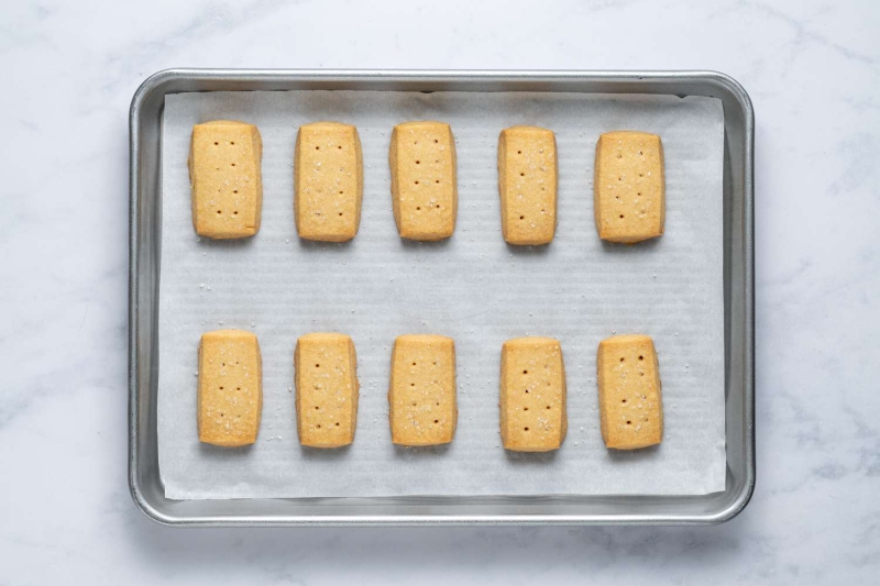 Brown Sugar Shortbread Cookies