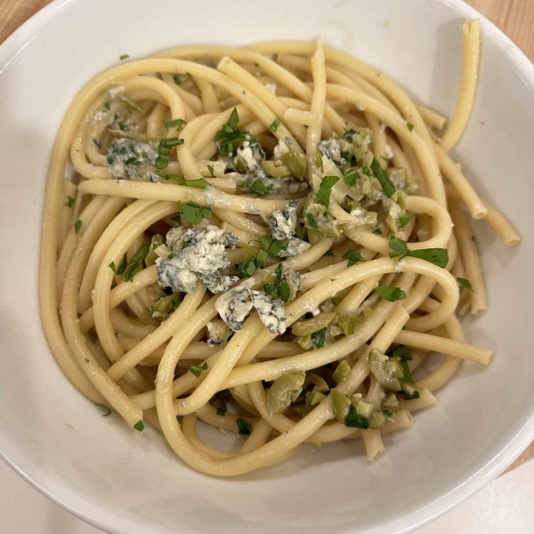 TikTok's Dirty Martini Pasta