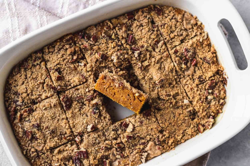 Pumpkin Bars With Streusel Topping