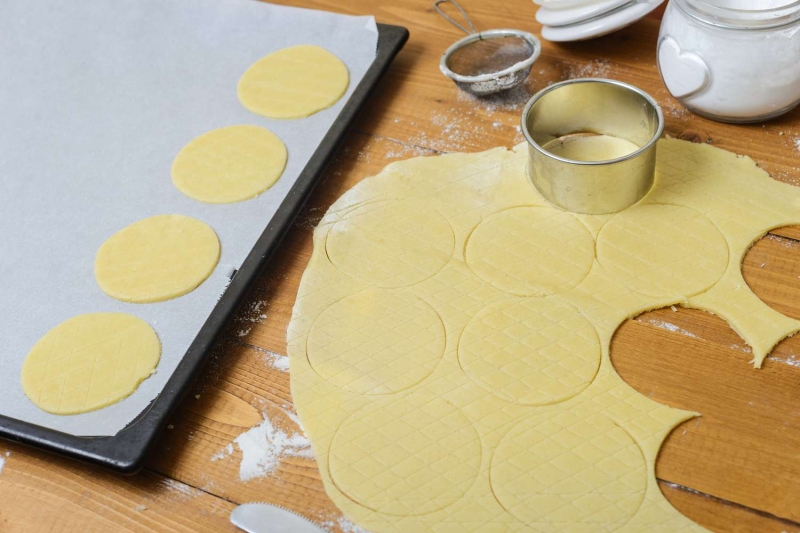 Stroopkoeken (Dutch Caramel Cookies) Recipe