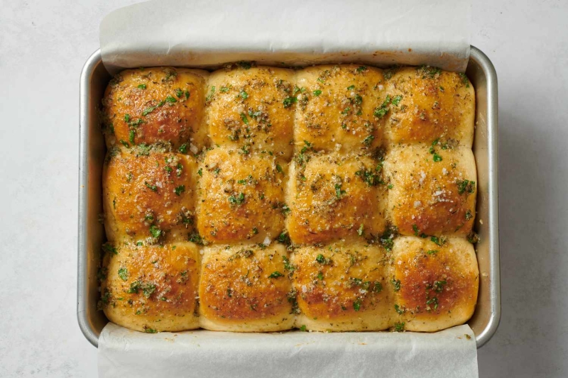 Herb and Parmesan Pull-Apart Rolls