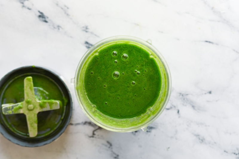 Apple Kiwi Superpower Green Smoothie