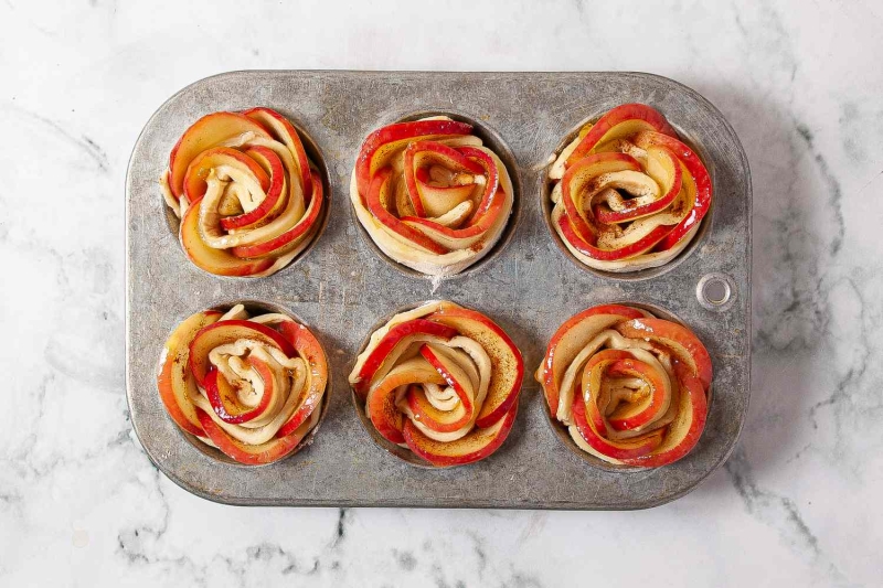 Apple Roses