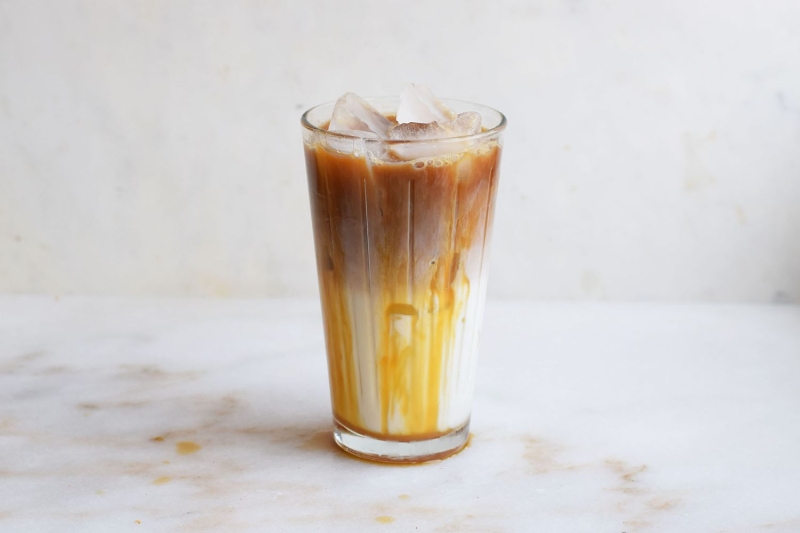 Iced Caramel Macchiato