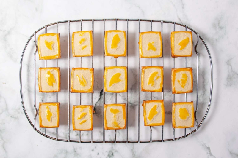 Copycat Chessmen Cookies