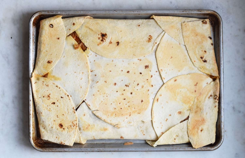 Sheet Pan Chicken Fajita Crunchwrap Recipe