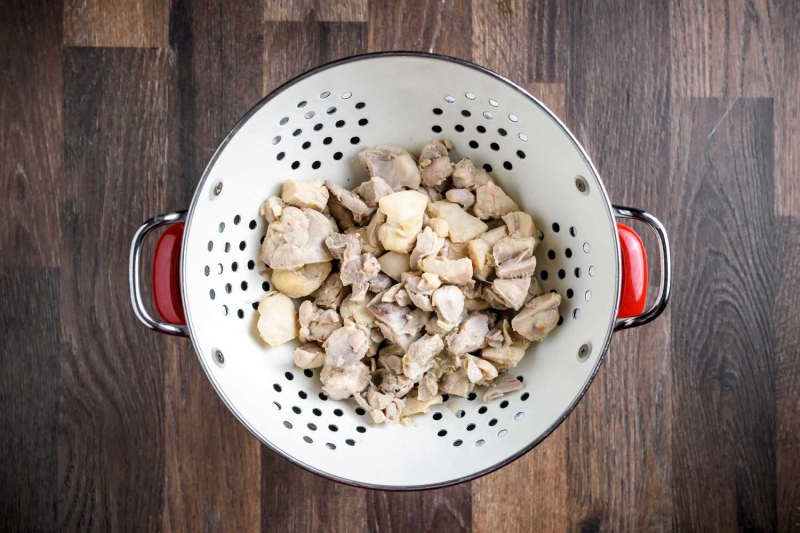 Quick and Full-Flavored Chicken Broth