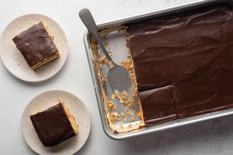 Chocolate Eclair Cake Recipe